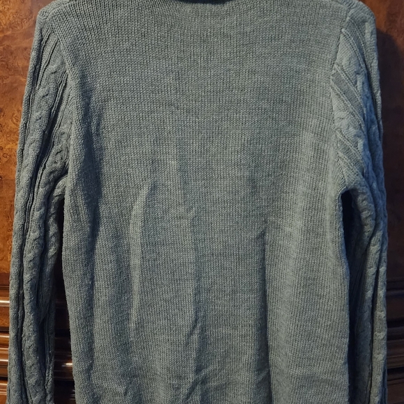 Sweater/Cardigan - Picture 2 of 6